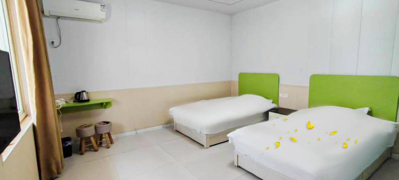 源鸿小筑民宿(开封万岁山武侠城店)图片