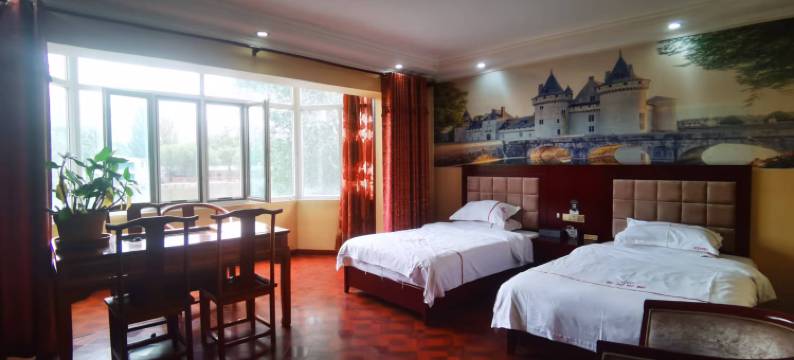 西宁东湖别墅酒店(人民公园店)图片