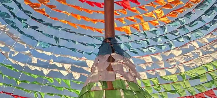 艺选酒店(香格里拉独克宗古城大佛寺转经筒店)图片