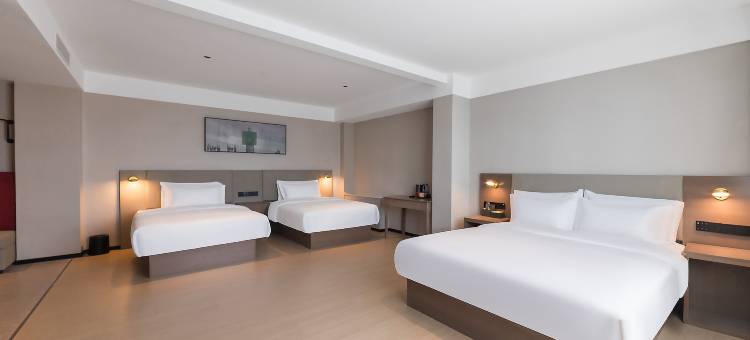 尚客优悦酒店(德令哈柴达木广场店)图片