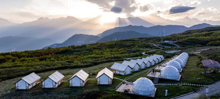 石棉王岗坪来也营地图片