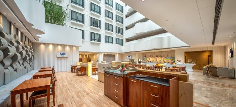 沈阳青年大街金廊广场智选假日酒店图片