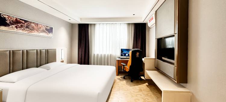 亚信电竞酒店(荆门中天街步行街店)图片