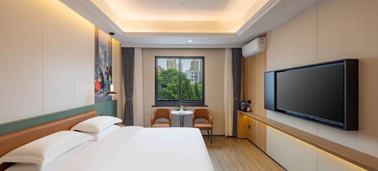 南苑e家酒店(宁波海洋世界儿童公园地铁站店)图片