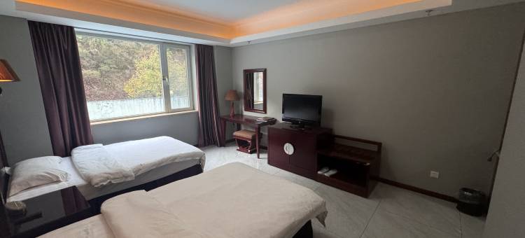 承德兴隆溶洞酒店图片