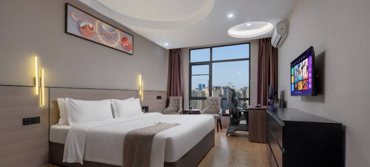 痞痞熊电竞酒店(湘乡火车站店)图片