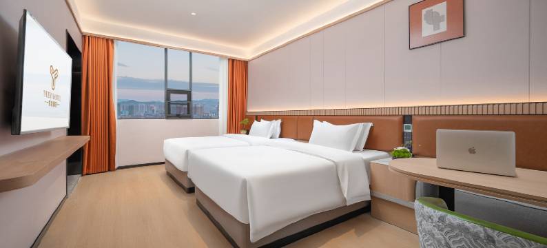 悦逸酒店(怀化南站体育中心店)图片