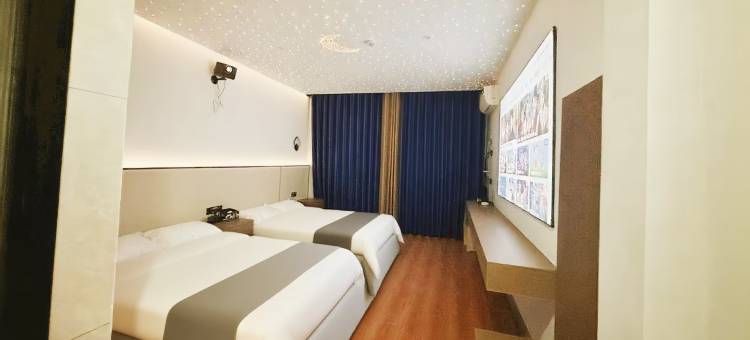 云尚居酒店(夜郎广场人民医院店)图片