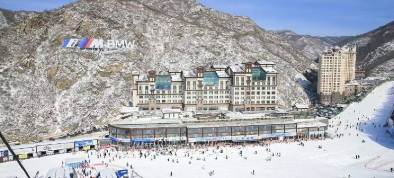 万龙滑雪场龙宫酒店图片