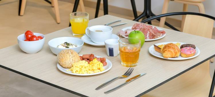 圣马奥罗酒店(B&B HOTEL Napoli San Mauro)图片