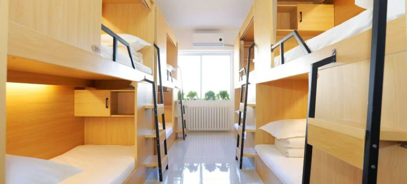 松间鹿鸣处青年旅舍(凤林地铁站店)图片