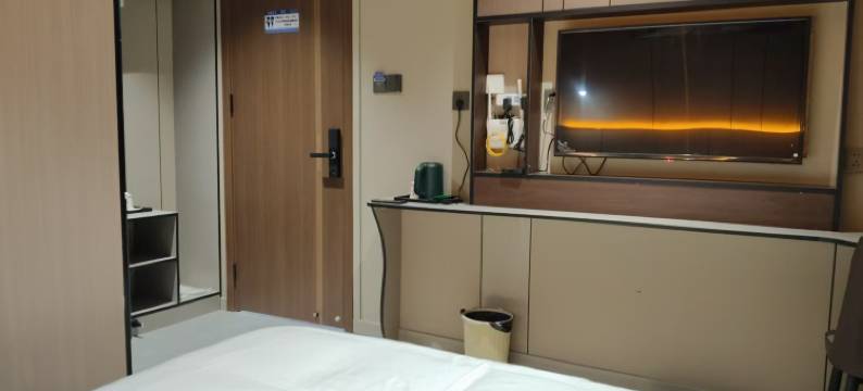 悦尚商务宾馆图片