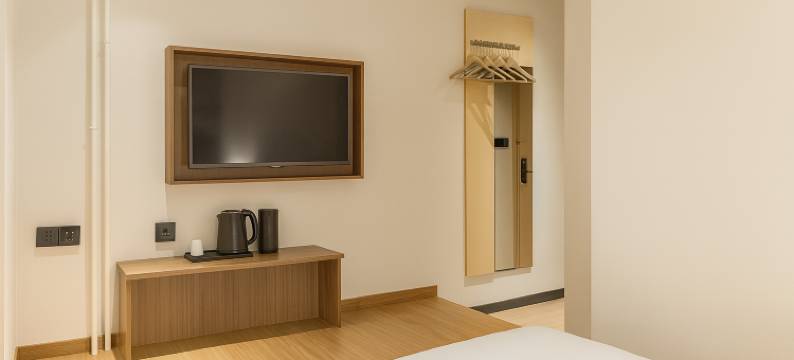 临里·Uni酒店(小白楼天津音乐学院店)图片