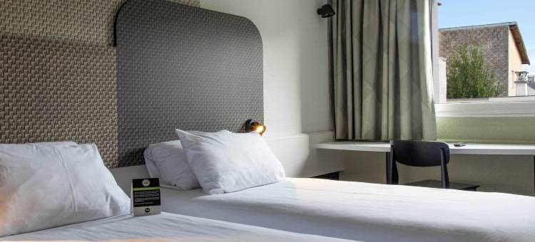 卢尔德中心B&B住宿加早餐酒店(B&B HOTEL Lourdes Centre Gare 3 étoiles)图片