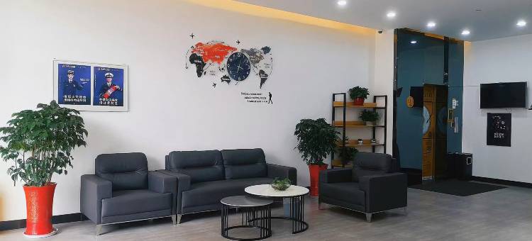 亚信电竞民宿(金鹰国际购物中心店)图片