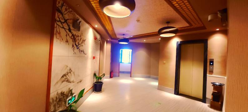 树屋酒店(临泉姜子牙广场店)图片