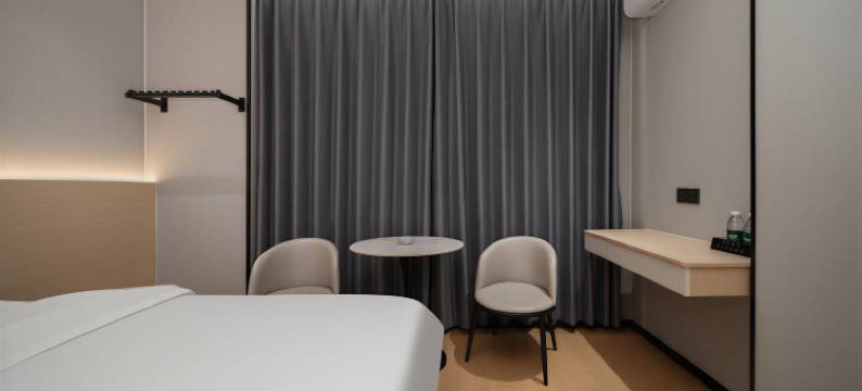 香江智能酒店(乐东商业步行街店)图片