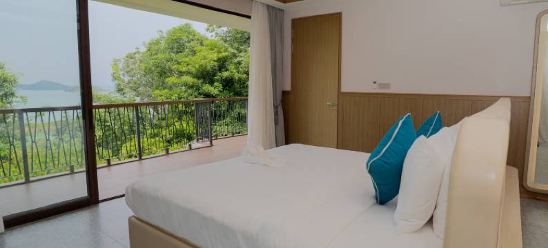 The Riahi Residences at Nirup Island图片