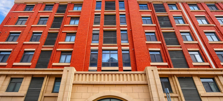 朗寓酒店(青岛九中地铁站中德生态园店)图片