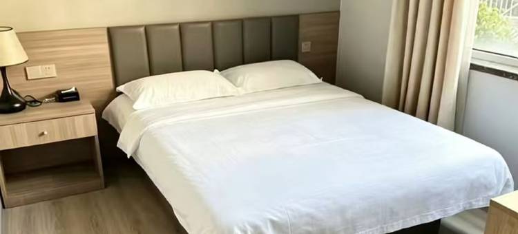 金毅顺商务宾馆(红岛高铁站店)图片