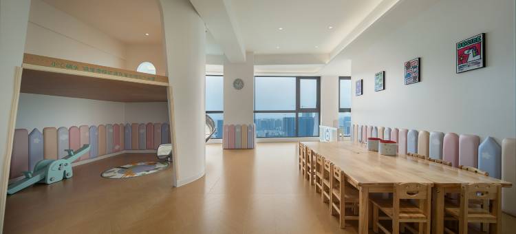 哈哈岛亲子酒店(青岛城市阳台店)图片