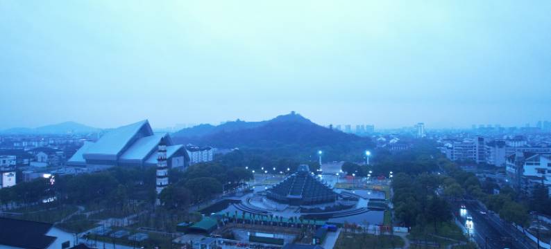 悦享酒店(城市广场地铁站店)图片