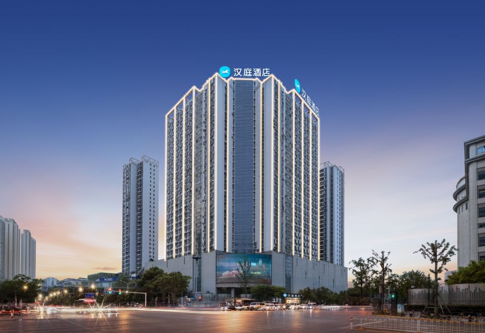 汉庭酒店(武汉归元寺钟家村地铁站店)外景图