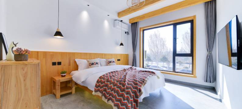 逸居小院(蔚蓝海岸店)图片