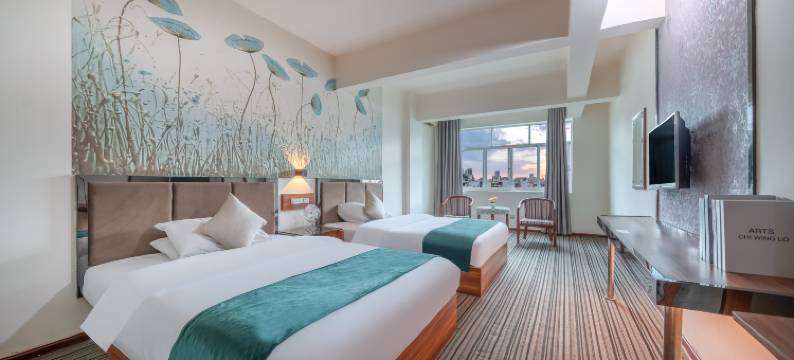 派酒店(南宁江南石柱岭地铁站店)图片