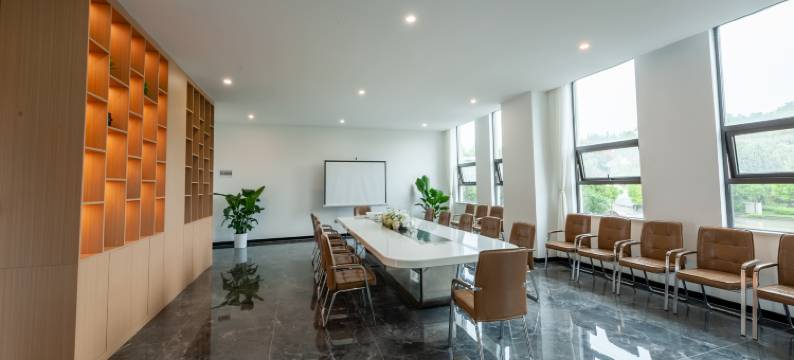 和颐四季假日酒店图片