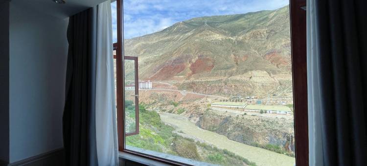 鑫瑞供氧酒店(八宿县店)图片