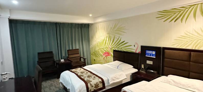 武汉东晟宾馆(百步亭花园现代城丹水池地铁站店)图片