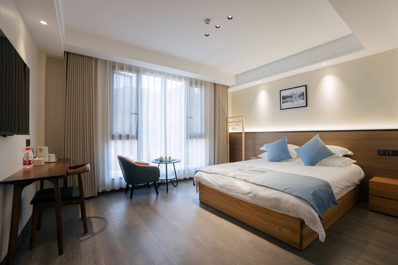 缙云仙都季家民宿(朱潭山店)