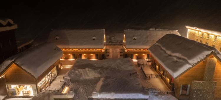 游哉优宅度假民宿(禾木风景区店)图片