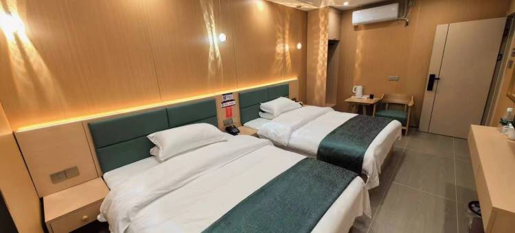 好运来·轻奢酒店(天全县中医院店)图片