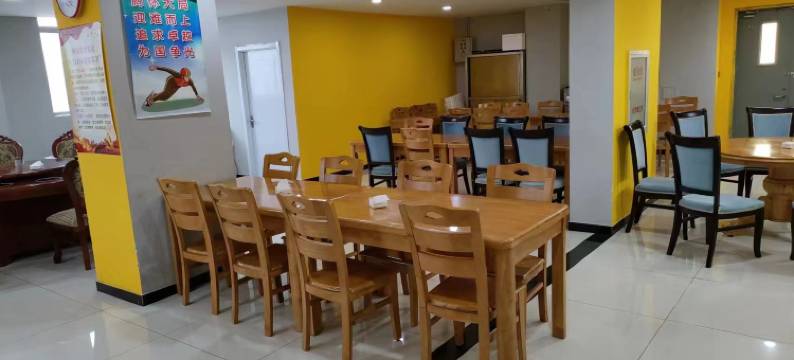 华星辉煌酒店(沙河店)图片