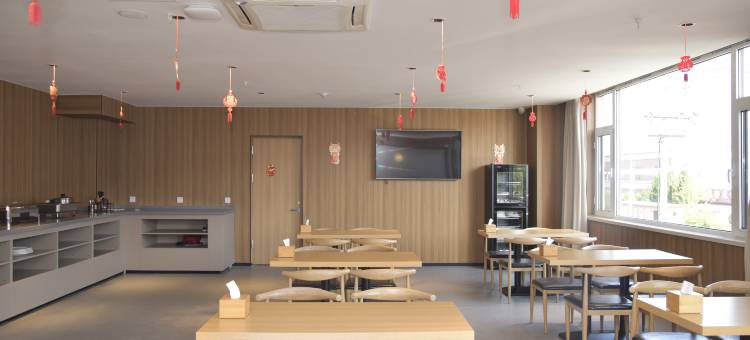 尚客优悦酒店(青岛高铁西站店)图片