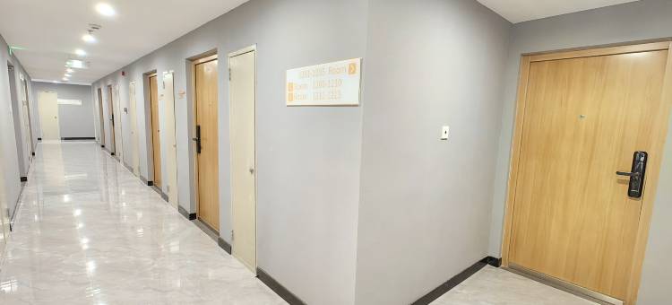 澜图优选酒店(雄安新区容城奥特莱斯店)图片