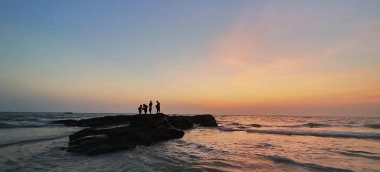 涠洲岛夕夏海屿民宿(南湾石螺口海滩景区店)图片