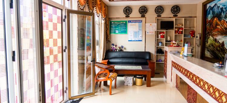 途悦酒店(张掖临泽县七彩镇店)图片