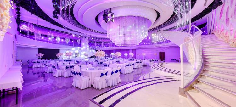 尉犁太阳古城兰欧国际酒店图片