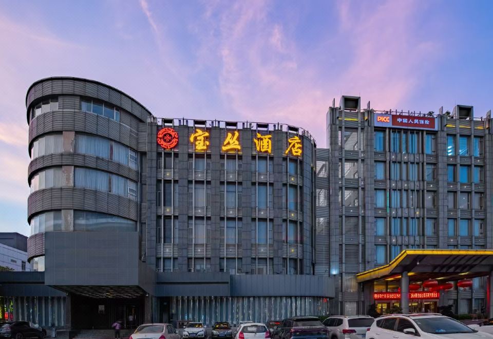 宝丛酒店（广州厦滘地铁站沙溪国际酒店用品城店）外景图