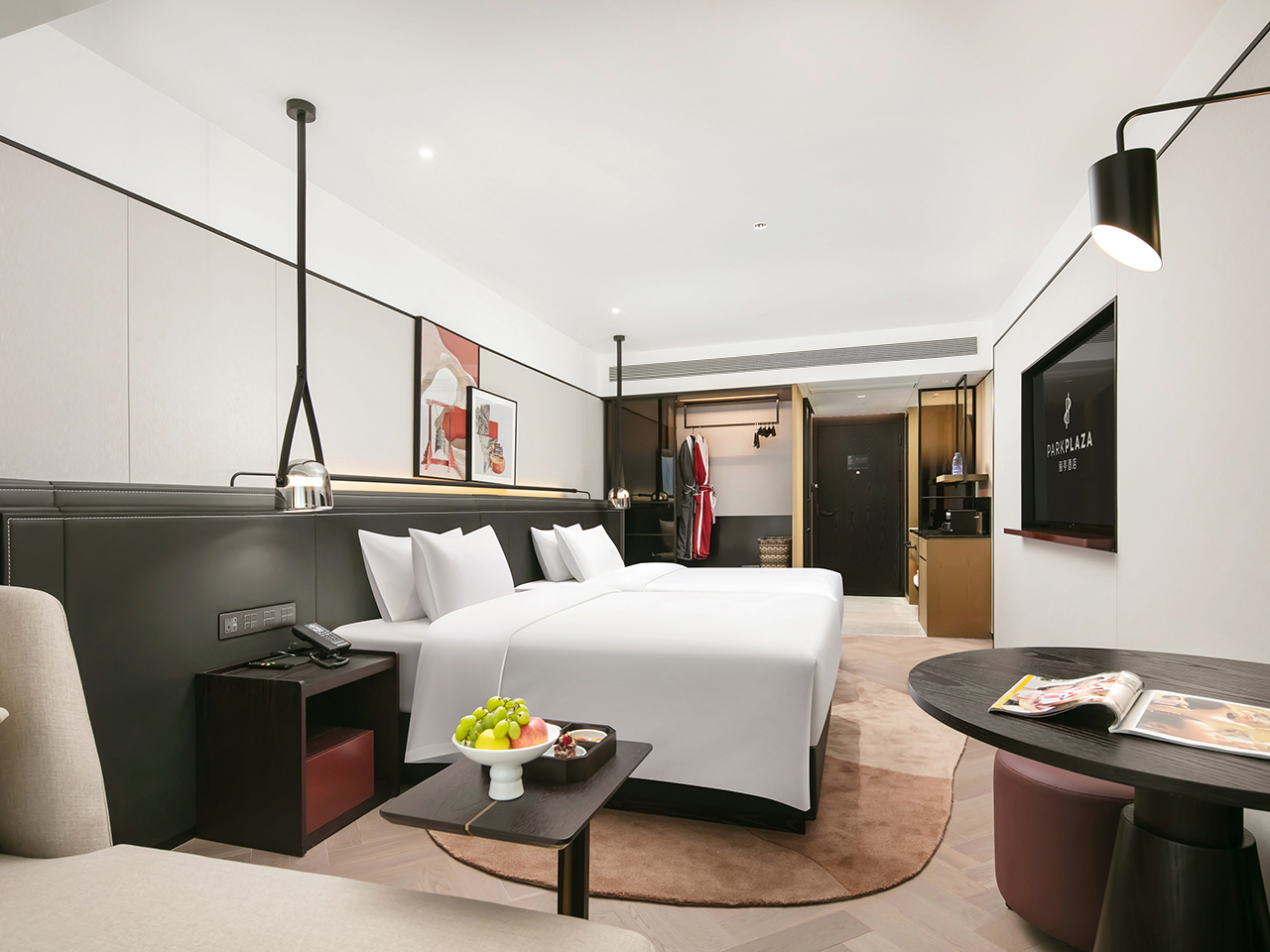 PARK PLAZA Over view