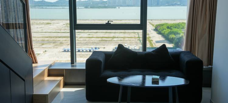 小悠家海景LOFT公寓(汕头领荟湾高铁站店)图片