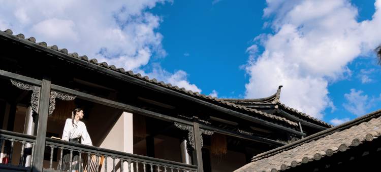 曼辰 Mansion 侘寂美学 · 花园度假酒店 (丽江古城南门木府店)图片