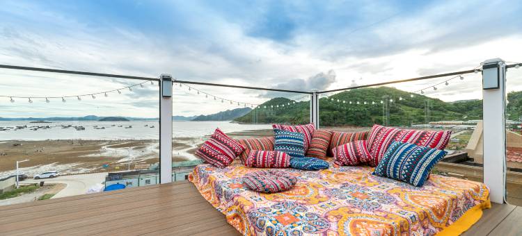 霞浦小皓东壁汉霖泳池海景民宿(三沙小皓滩涂店)图片