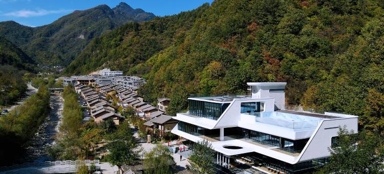 商洛秦岭温泉花间境·林隐酒店图片