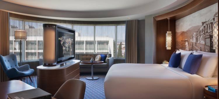 伊兹密尔万丽酒店(Renaissance Izmir Hotel)图片
