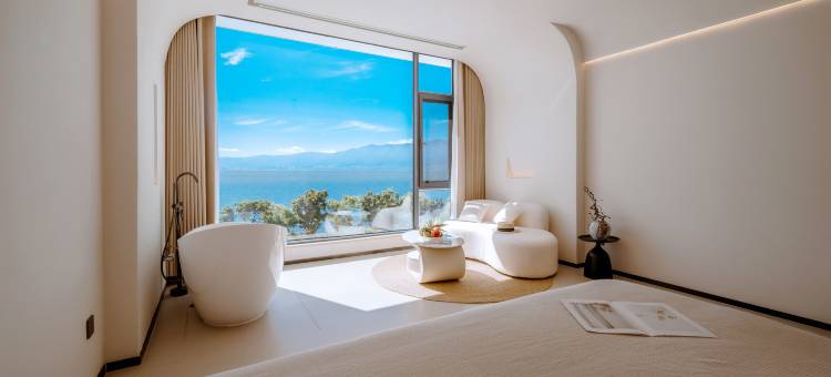 小鹿辰客·屿之邻海景酒店(洱海店)图片