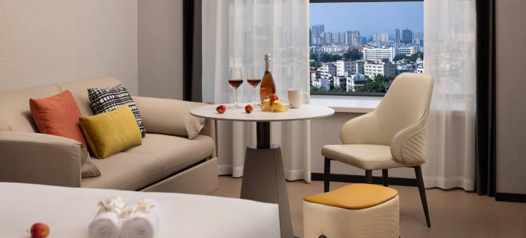 欢漫酒店(梅州五华店)图片